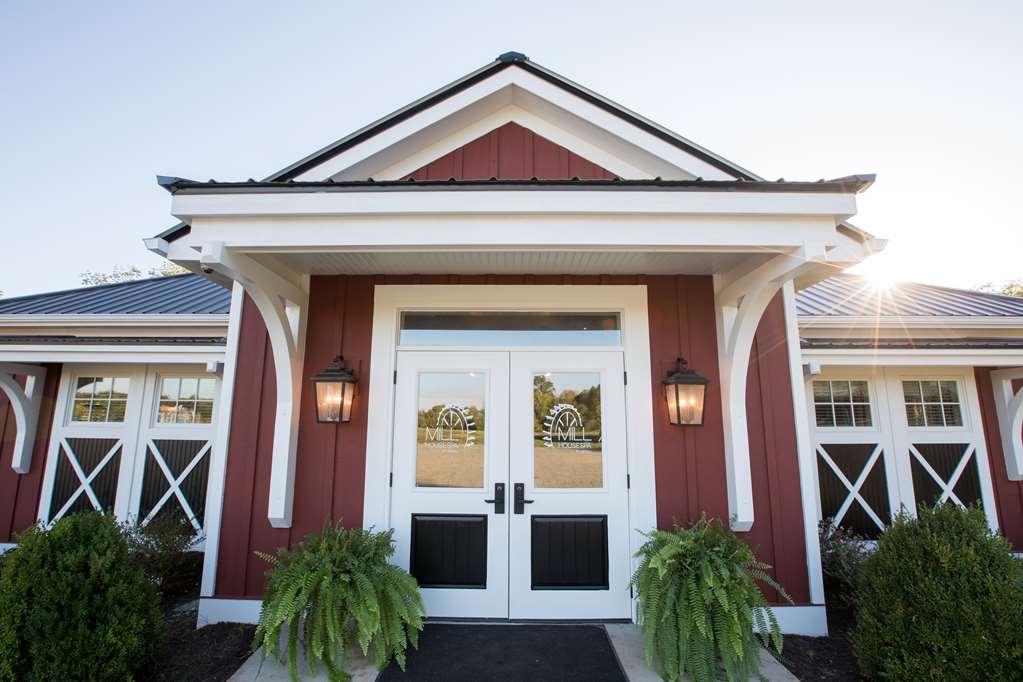 The Inn At Willow Grove Orange Bagian luar foto
