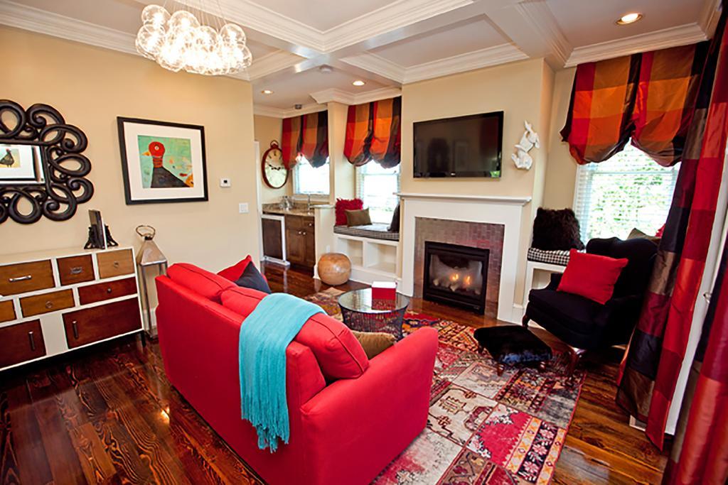 The Inn At Willow Grove Orange Bagian luar foto