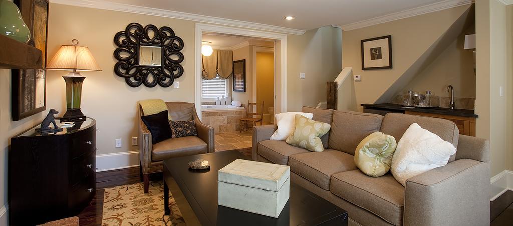 The Inn At Willow Grove Orange Bagian luar foto