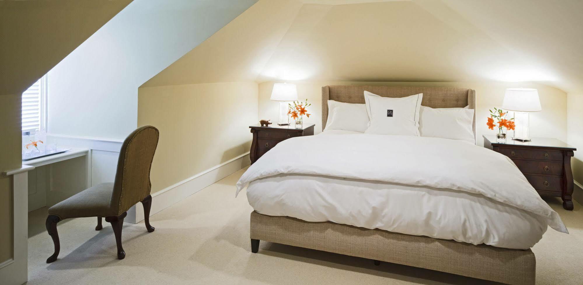 The Inn At Willow Grove Orange Bagian luar foto