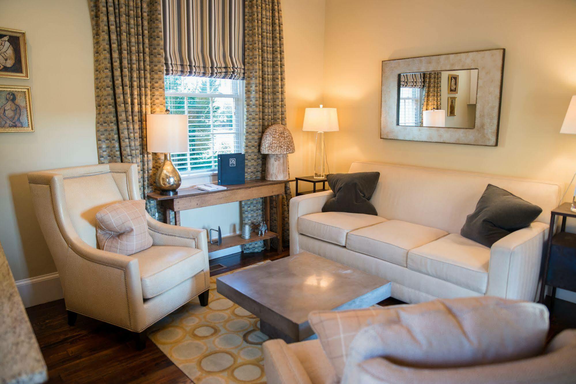 The Inn At Willow Grove Orange Bagian luar foto