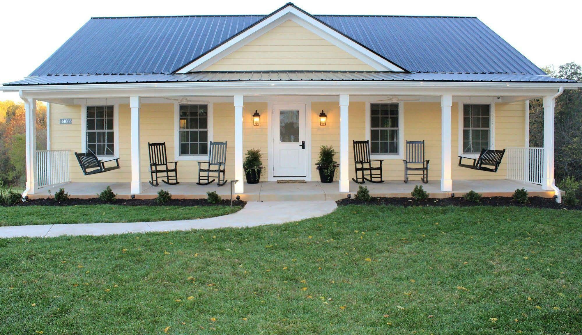 The Inn At Willow Grove Orange Bagian luar foto